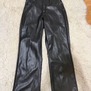 Faux Leather Straight-Leg Pants - Black